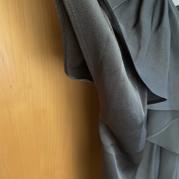 BCBG Runway Blouse - Picture 3 of 6